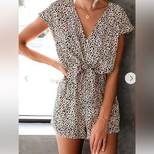 American Threads Romper, size large